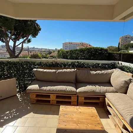 Les Pins 2 Personnes Appartement *