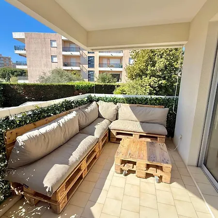 Appartement Les Pins 2 Personnes Juan-les-Pins