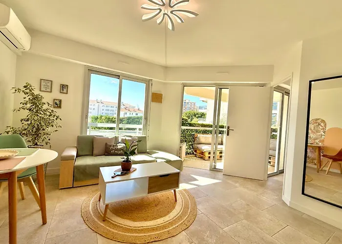 Les Pins 2 Personnes *